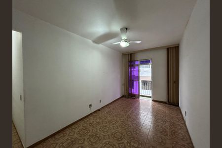 Sala de apartamento para alugar com 2 quartos, 80m² em Praça Seca, Rio de Janeiro