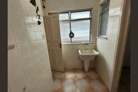 Apartamento para alugar com 80m², 2 quartos e 1 vagaÁrea de Serviço