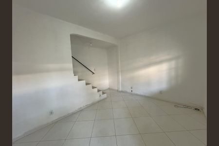 Casa para alugar com 240m², 3 quartos e 1 vagaSala