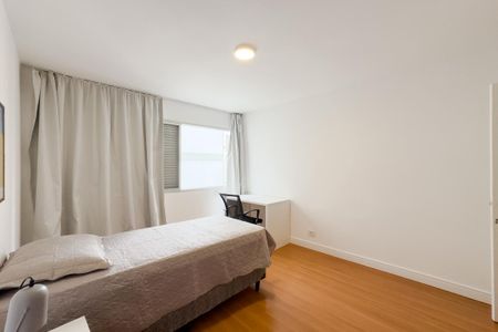 Apartamento para alugar com 154m², 3 quartos e 1 vagaQuarto 1