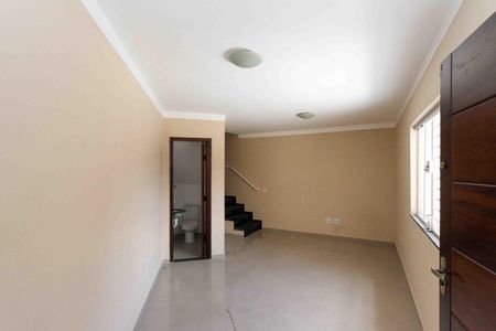 Sala de casa para alugar com 3 quartos, 100m² em Itaquera, São Paulo