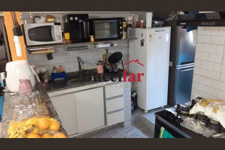 Apartamento à venda com 78m², 3 quartos e sem vaga