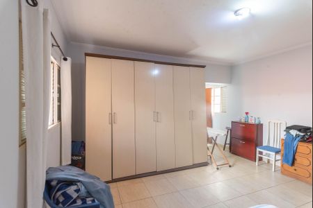 Casa à venda com 285m², 3 quartos e 5 vagasSuíte