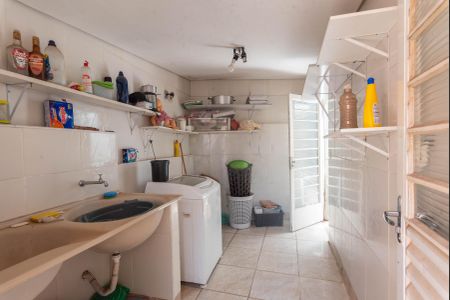 Casa à venda com 285m², 3 quartos e 5 vagasLavanderia