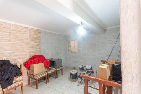 Casa à venda com 285m², 3 quartos e 5 vagasCasa 2- Quarto