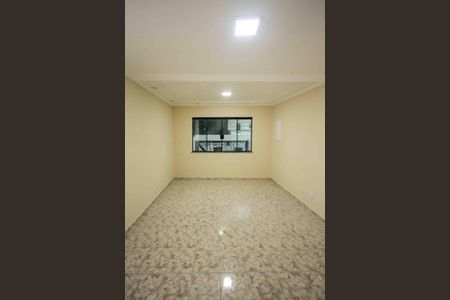 Casa para alugar com 3 quartos, 200m² em São Lucas, São Paulo