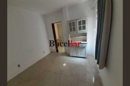 Casa à venda com 4 quartos, 150m² em Rocha, Rio de Janeiro