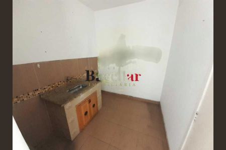 Casa à venda com 4 quartos, 150m² em Rocha, Rio de Janeiro