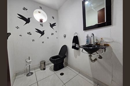 Apartamento à venda com 185m², 4 quartos e 3 vagas Apartamento à venda com 185m², 4 quartos e 3 vagasLavabo