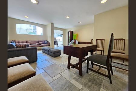 Apartamento à venda com 185m², 4 quartos e 3 vagas Apartamento à venda com 185m², 4 quartos e 3 vagasÁrea comum - Salão de festas