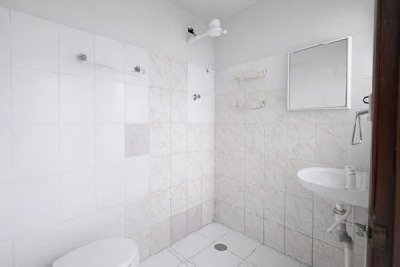 Banheiro de casa para alugar com 1 quarto, 35m² em Vila Campesina, Osasco