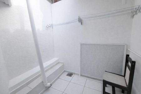 Casa para alugar com 35m², 1 quarto e sem vagaÁrea de Serviço