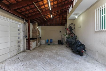 Casa para alugar com 80m², 2 quartos e 3 vagas Casa para alugar com 80m², 2 quartos e 3 vagasGaragem - Churrasqueira