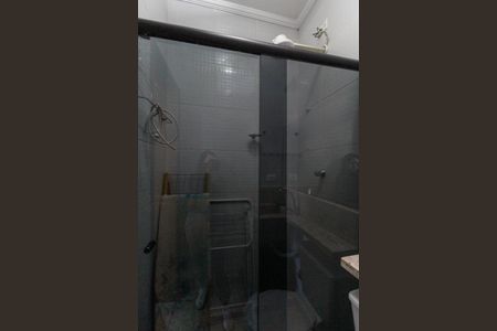 Casa para alugar com 80m², 2 quartos e 3 vagas Casa para alugar com 80m², 2 quartos e 3 vagasBanheiro da Suíte 1