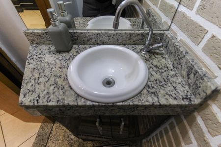 Casa para alugar com 80m², 2 quartos e 3 vagas Casa para alugar com 80m², 2 quartos e 3 vagasLavabo