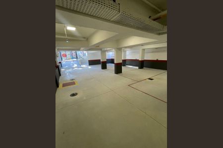 Apartamento à venda com 114m², 2 quartos e 1 vaga