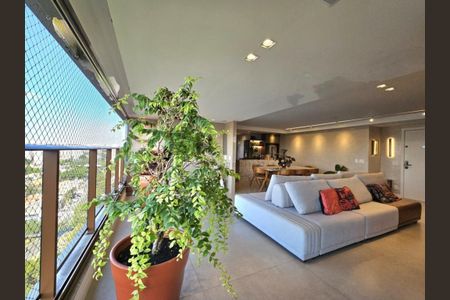 Apartamento à venda com 3 quartos, 146m² em Campo Belo, São Paulo