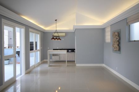 Apartamento para alugar com 249m², 3 quartos e 2 vagasSala 2