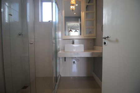 Apartamento para alugar com 249m², 3 quartos e 2 vagasBanheiro 2