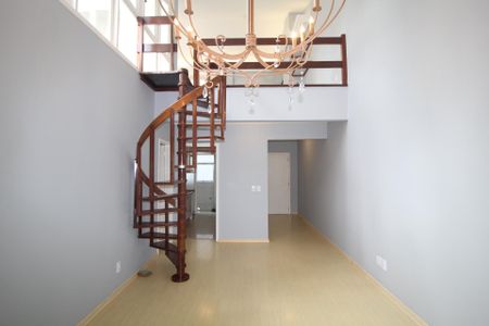 Apartamento para alugar com 249m², 3 quartos e 2 vagasFachada