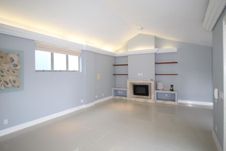 Apartamento para alugar com 249m², 3 quartos e 2 vagasSala 2