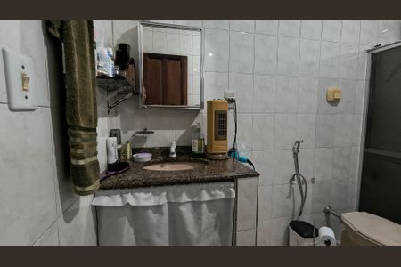 Casa à venda com 460m², 2 quartos e 2 vagas Casa à venda com 460m², 2 quartos e 2 vagasBanheiro