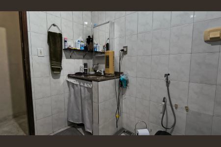 Casa à venda com 460m², 2 quartos e 2 vagas Casa à venda com 460m², 2 quartos e 2 vagasBanheiro