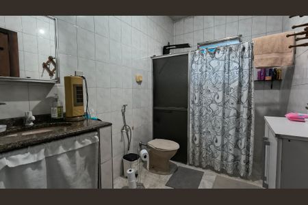 Casa à venda com 460m², 2 quartos e 2 vagas Casa à venda com 460m², 2 quartos e 2 vagasBanheiro