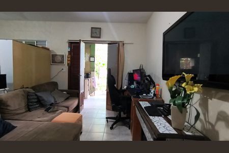 Sala de casa à venda com 2 quartos, 460m² em Vargem Grande, Rio de Janeiro