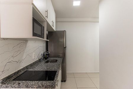 Studio para alugar com 33m², 1 quarto e sem vaga Studio para alugar com 33m², 1 quarto e sem vagaCozinha