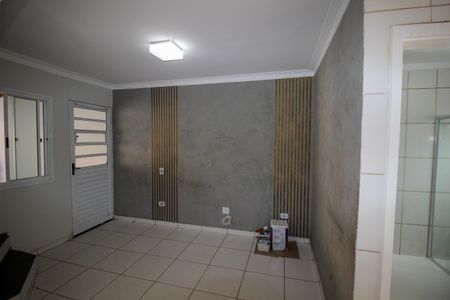 Casa de Condomínio para alugar com 2 quartos, 55m² em Jardim Ana Claudia, Votorantim
