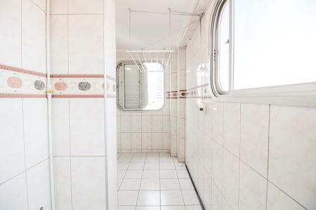 Apartamento à venda com 82m², 3 quartos e 1 vagaÁrea de Serviço