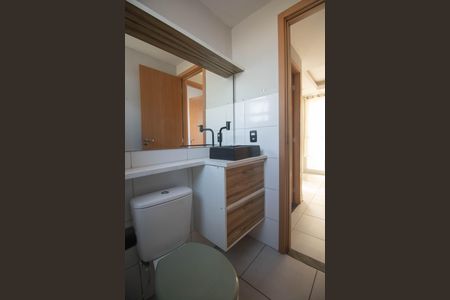 Apartamento para alugar com 45m², 2 quartos e 2 vagas Apartamento para alugar com 45m², 2 quartos e 2 vagasBanheiro