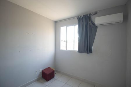 Quarto 2 de apartamento para alugar com 2 quartos, 45m² em Vila Lage, São Gonçalo