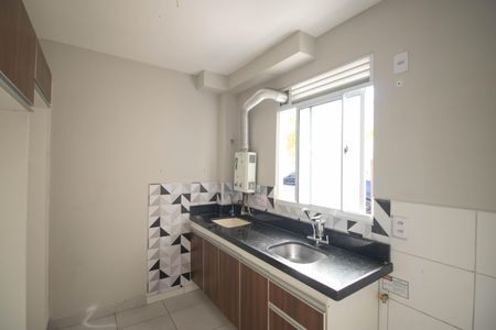 Apartamento para alugar com 45m², 2 quartos e 2 vagas Apartamento para alugar com 45m², 2 quartos e 2 vagasCozinha e Área de Serviço