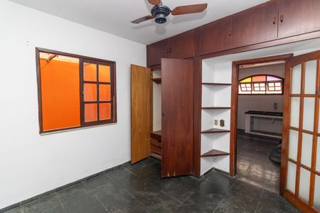 Apartamento para alugar com 101m², 2 quartos e 1 vagaQuarto 2