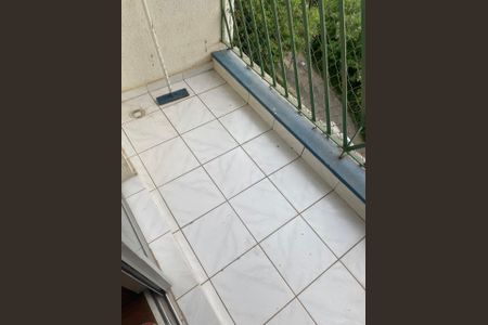 Apartamento para alugar com 63m², 2 quartos e 1 vagaVaranda