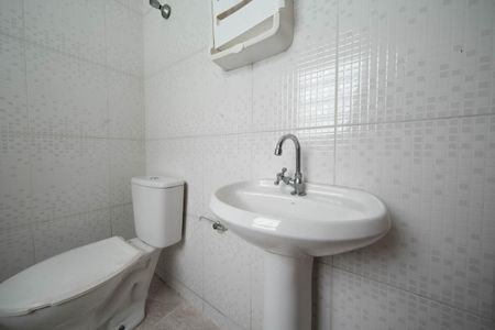 Casa para alugar com 60m², 1 quarto e sem vagaBanheiro