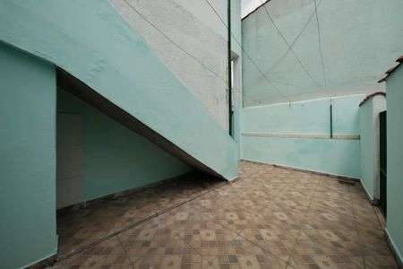 Casa para alugar com 60m², 1 quarto e sem vagaÁrea externa