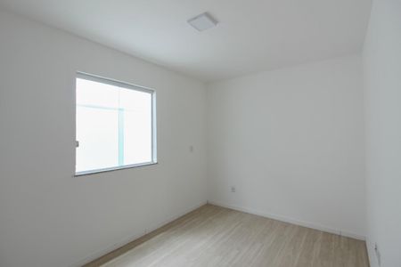 Apartamento à venda com 75m², 2 quartos e 1 vagaSuíte