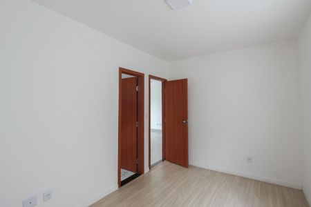 Apartamento à venda com 75m², 2 quartos e 1 vagaSuíte