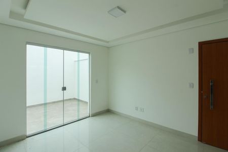 Apartamento à venda com 75m², 2 quartos e 1 vagaSala