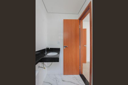 Apartamento à venda com 75m², 2 quartos e 1 vagaBanheiro da Suíte