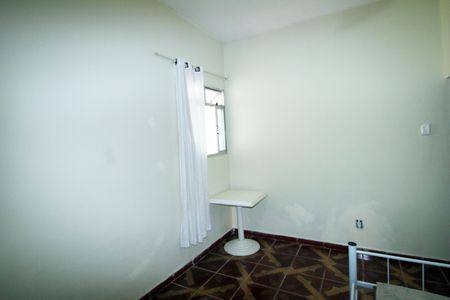 Quarto de apartamento para alugar com 1 quarto, 50m² em Olaria, Rio de Janeiro