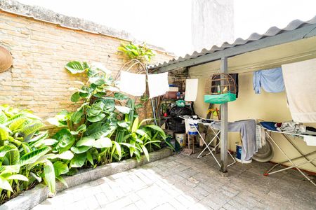 Casa à venda com 200m², 4 quartos e 1 vagaQuintal e Área de Serviço