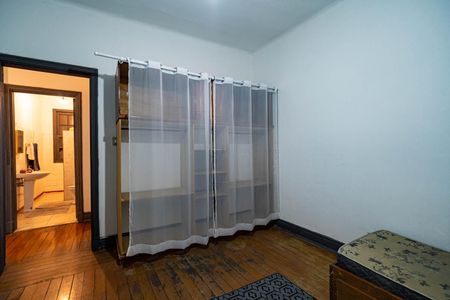 Casa à venda com 200m², 4 quartos e 1 vagaQuarto 3