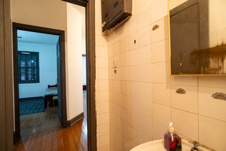 Casa à venda com 200m², 4 quartos e 1 vagaBanheiro