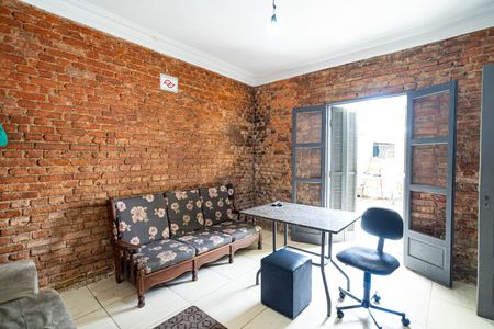 Sala de casa à venda com 4 quartos, 200m² em Morro dos Ingleses, São Paulo