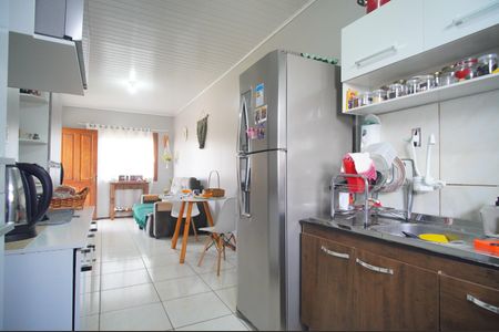 Casa à venda com 80m², 2 quartos e 2 vagasCozinha