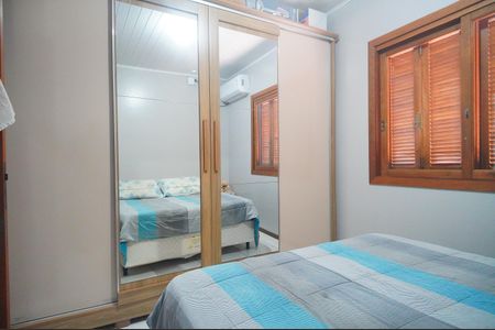 Casa à venda com 80m², 2 quartos e 2 vagasQuarto 1